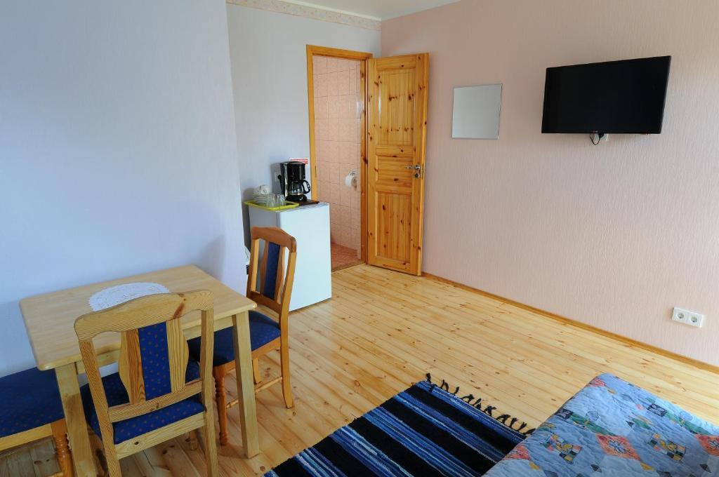 Villa Ene Pärnu Rum bild